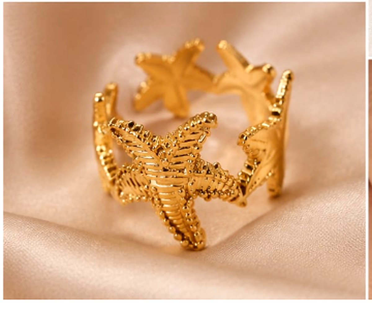 Golden Starfish Ring
